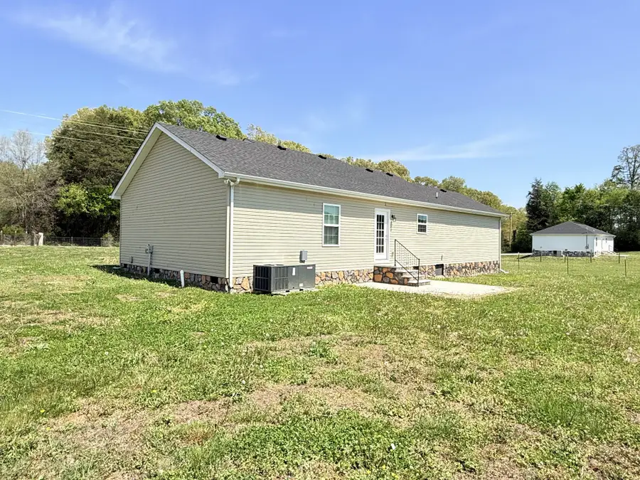 1151 Hurricane Rd, Tullahoma, TN 37388 - #3