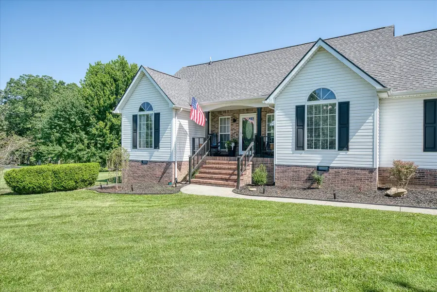 1036 Circle Dr, Jamestown, TN 38556 - #2