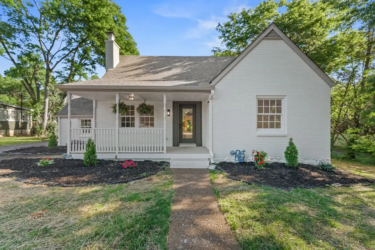 1107 Riverwood Dr, Nashville, TN 37216 - #1
