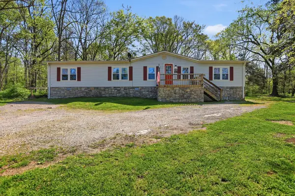 15 Freetown Ln, Lebanon, TN 37087