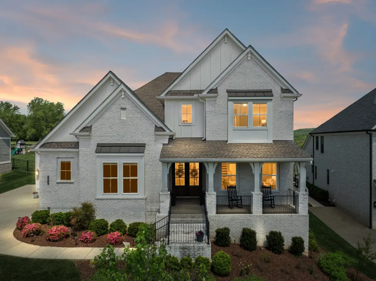 3012 Littlebury Park Dr, Thompsons Station, TN 37179 - #1