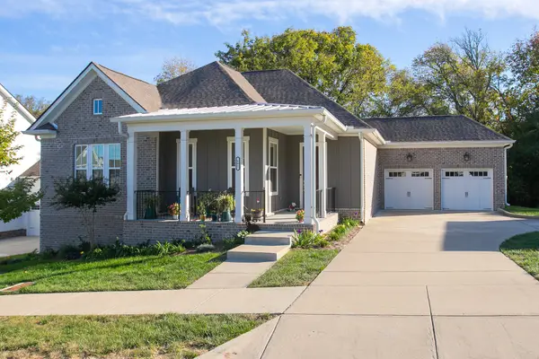 605 Quiet Cir, Nolensville, TN 37135