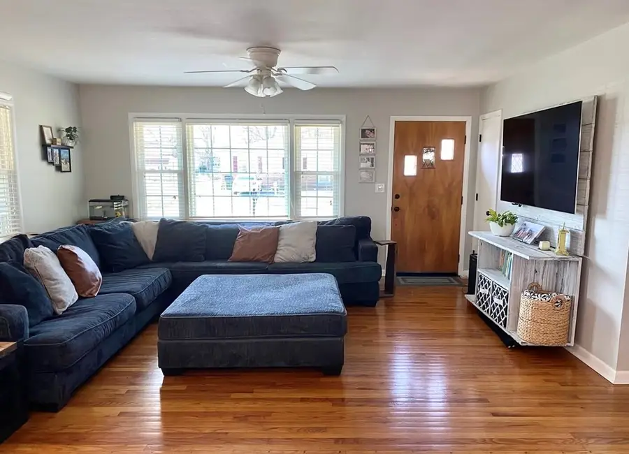 906 Mill View Ct, Hopkinsville, KY 42240 - #3