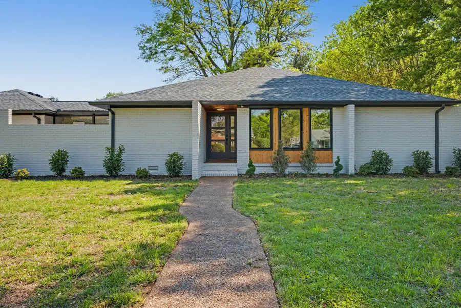 1707 Berkeley St, Murfreesboro, TN 37129 - #2