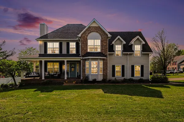 2649 Douglas Ln, Thompsons Station, TN 37179