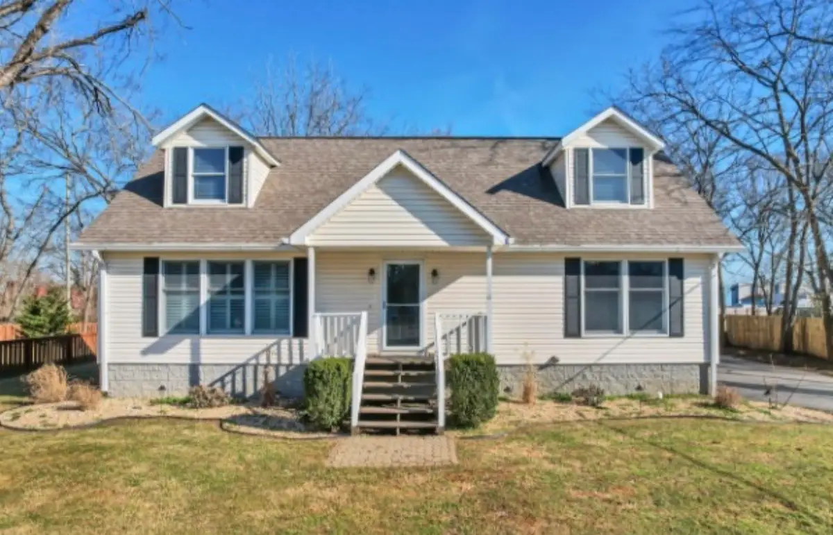 113 Caruthers Ave, Lebanon, TN 37087 - #1