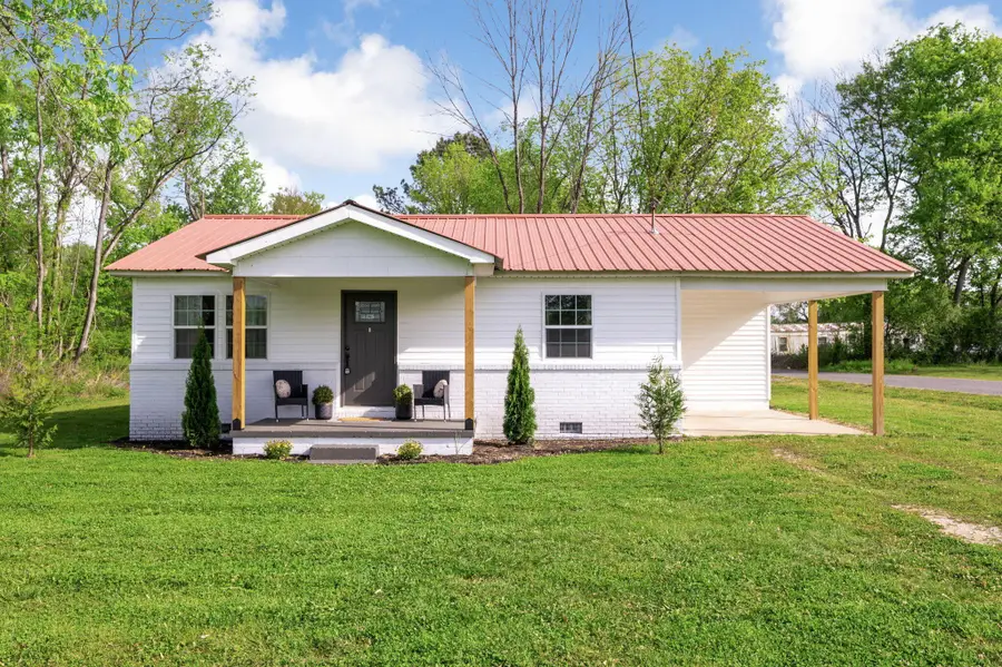 301 High Street, Stevenson, AL 35772 - #2