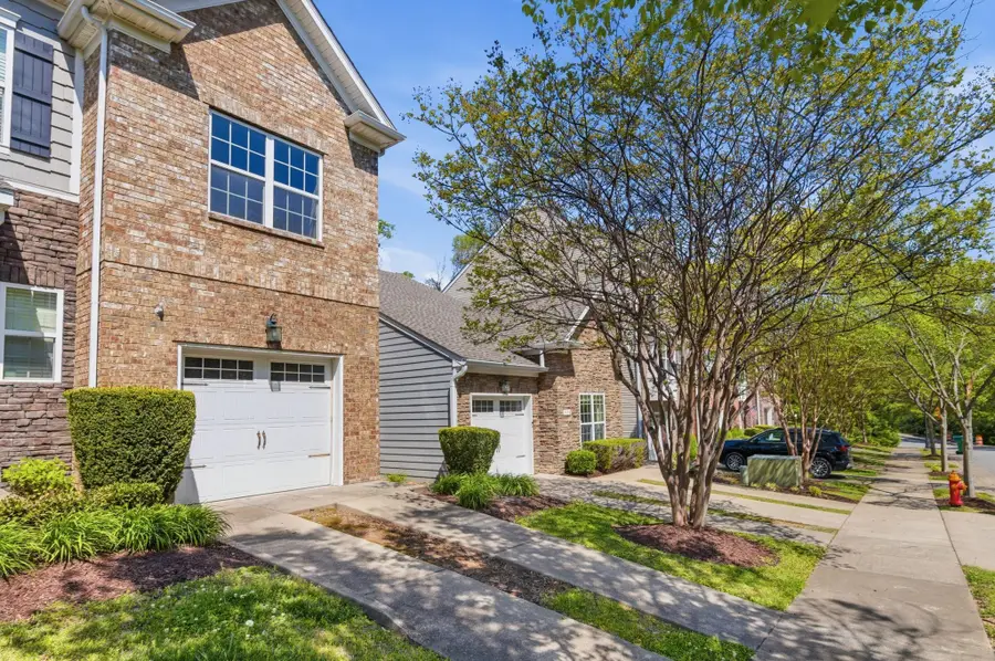 3710 Shane Point Pl, Nashville, TN 37211 - #2