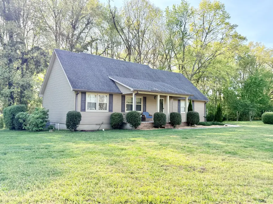 303 Rutledge Ave, Tullahoma, TN 37388 - #3