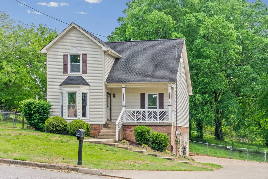 402 Boscobel Ct, Clarksville, TN 37040 - #2