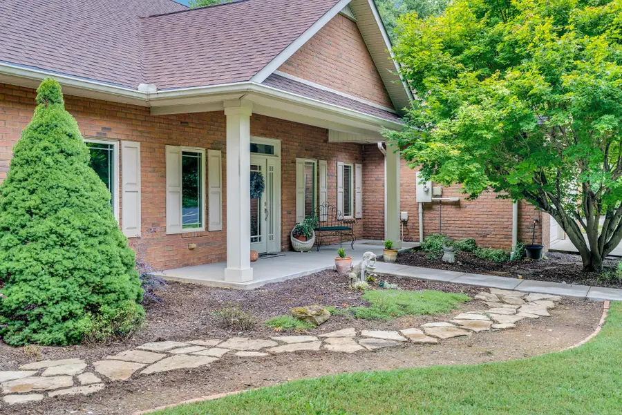 1005 Riverwatch Trce, Sparta, TN 38583 - #2