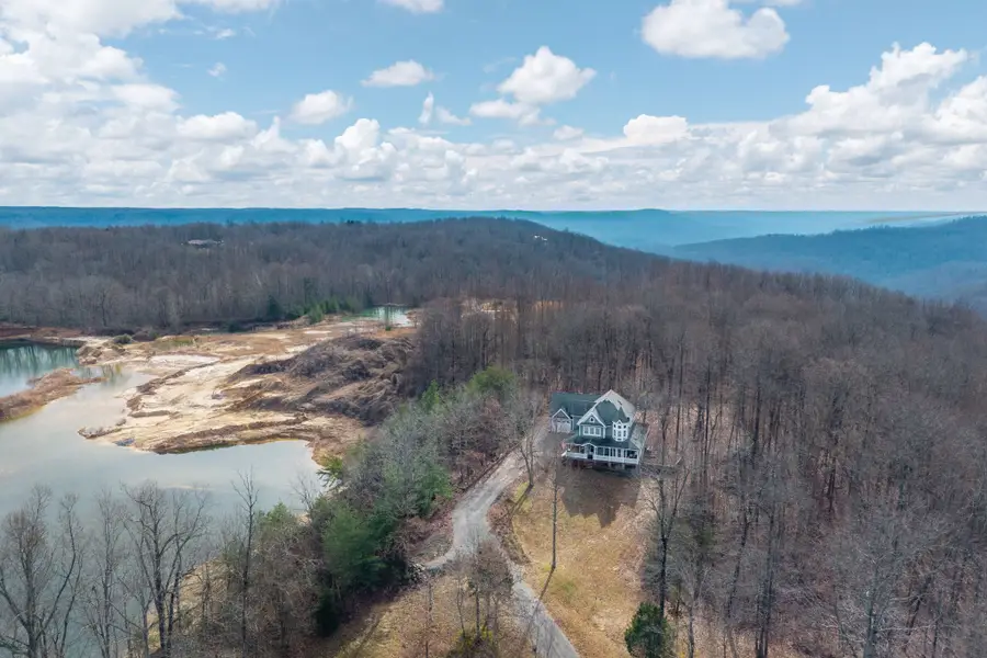 10739 Monterey Hwy, Monterey, TN 38574 - #2