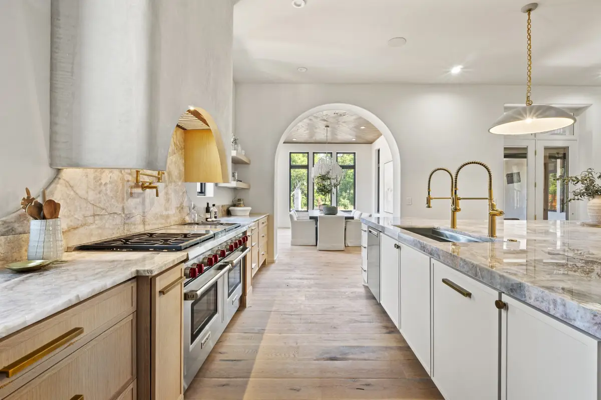 860 Brook Hollow Rd, Nashville, TN 37205 - #1