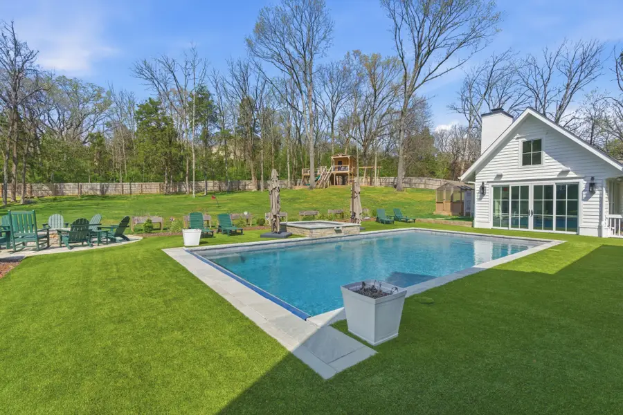 9028 Forest Lawn Dr, Brentwood, TN 37027 - #2