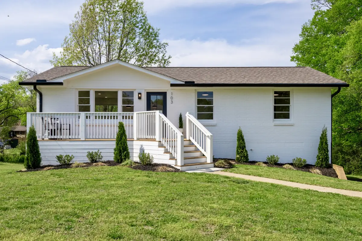 103 Peninsula Park Dr, Hendersonville, TN 37075 - #1