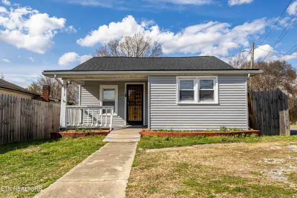 2217 Mccroskey Ave, Knoxville, TN 37917