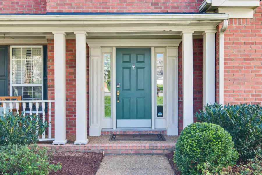 924 Dundonnell Pl, Nashville, TN 37220 - #2