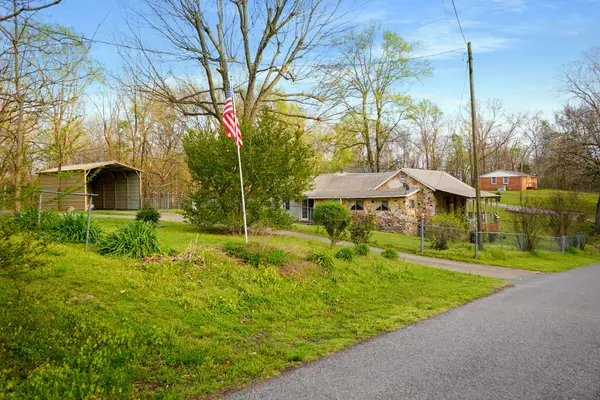 430 Spring St, Erin, TN 37061