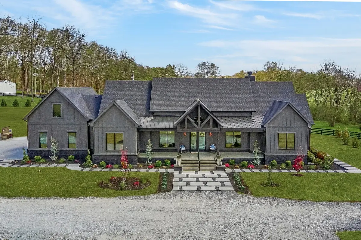 5710 Lunns Store Rd, Chapel Hill, TN 37034 - #1