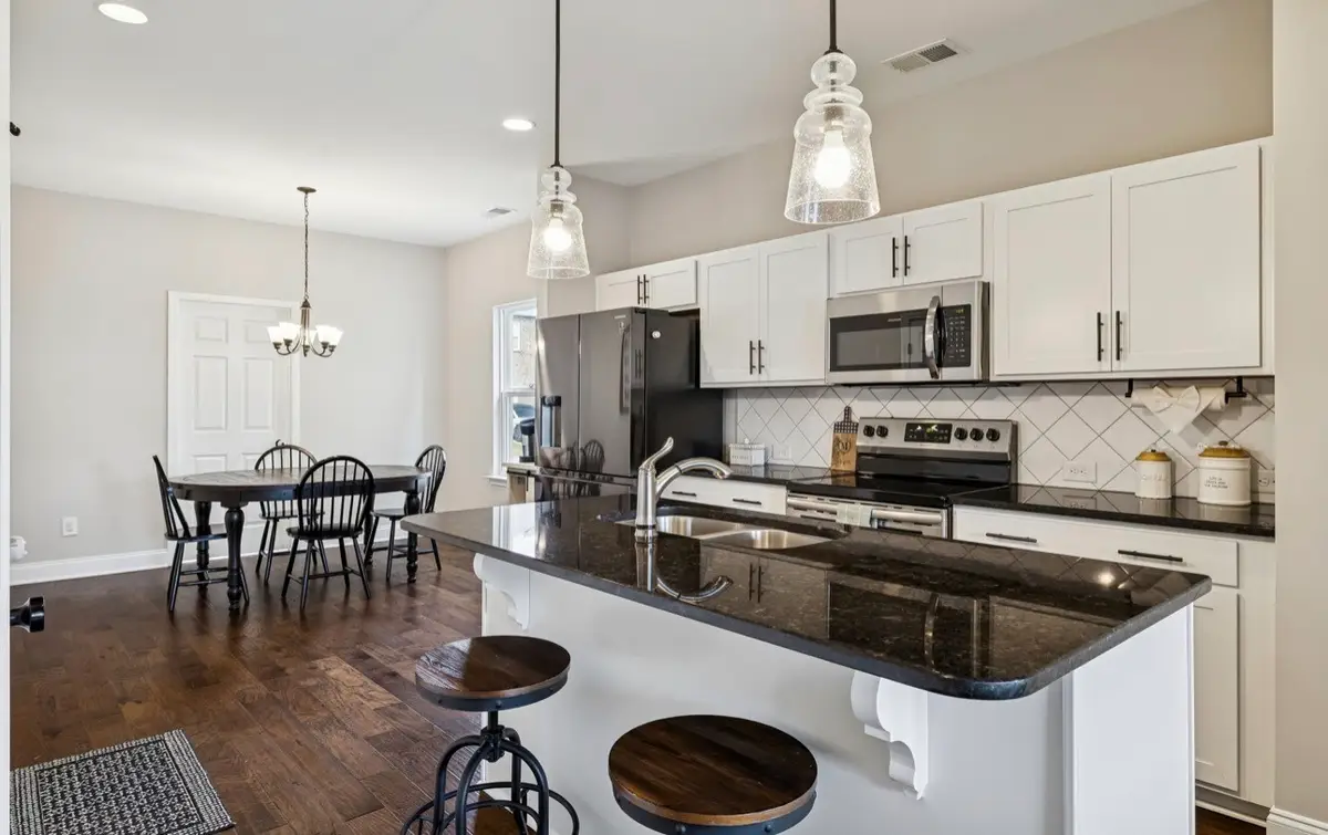 135 Santa Rosa Dr, Gallatin, TN 37066 - #1