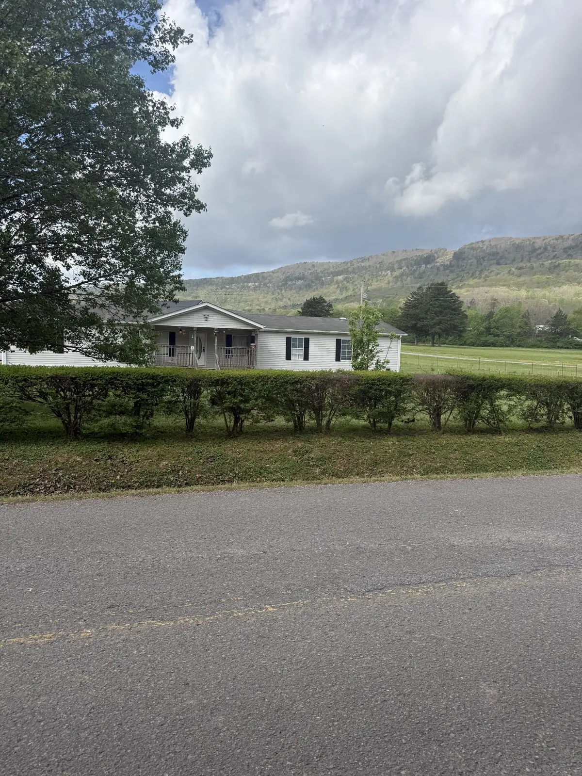 1791 W Valley Rd, Whitwell, TN 37397 - #1