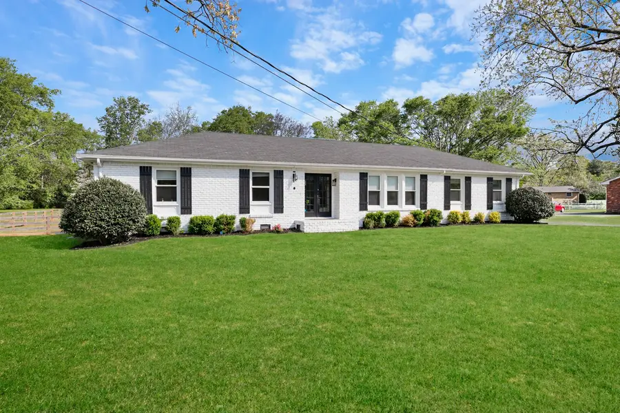 1136 Howell Dr, Franklin, TN 37069 - #3