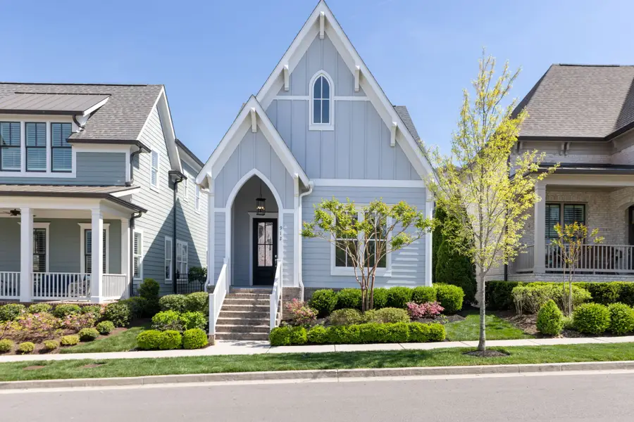 912 Horizon Dr, Franklin, TN 37064 - #2