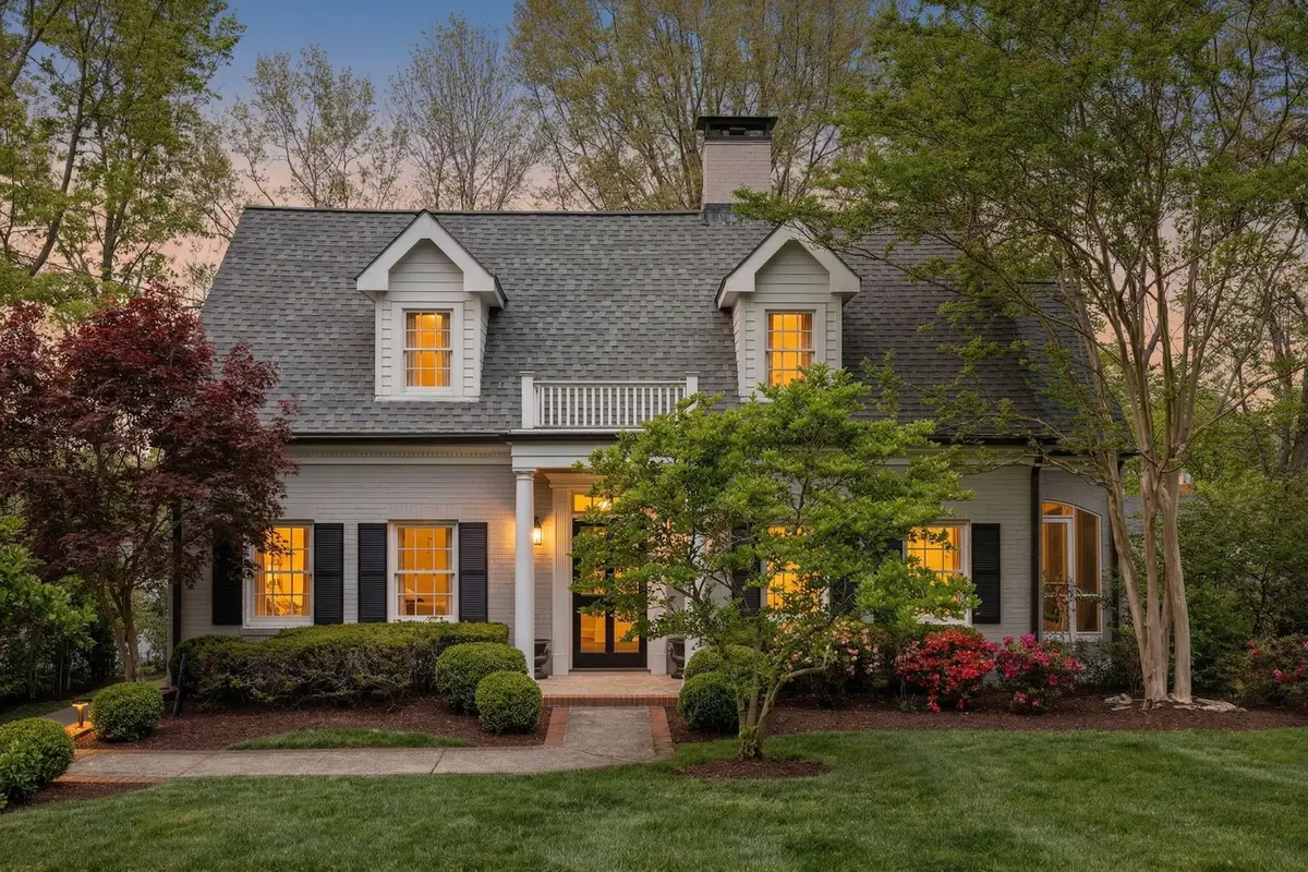 4324 Signal Hill Dr, Nashville, TN 37205 - #1