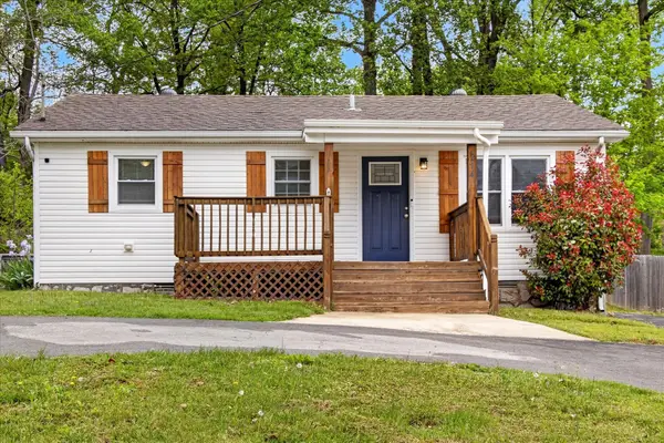 214 Hillside Ter, Hopkinsville, KY 42240