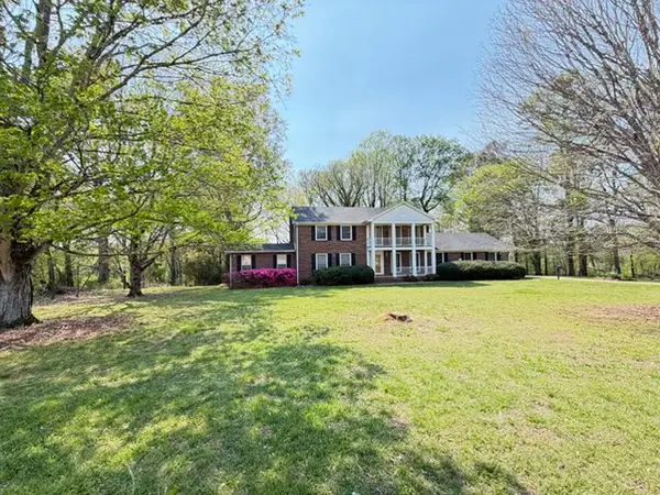 109 Carter Farris Ln, Winchester, TN 37398