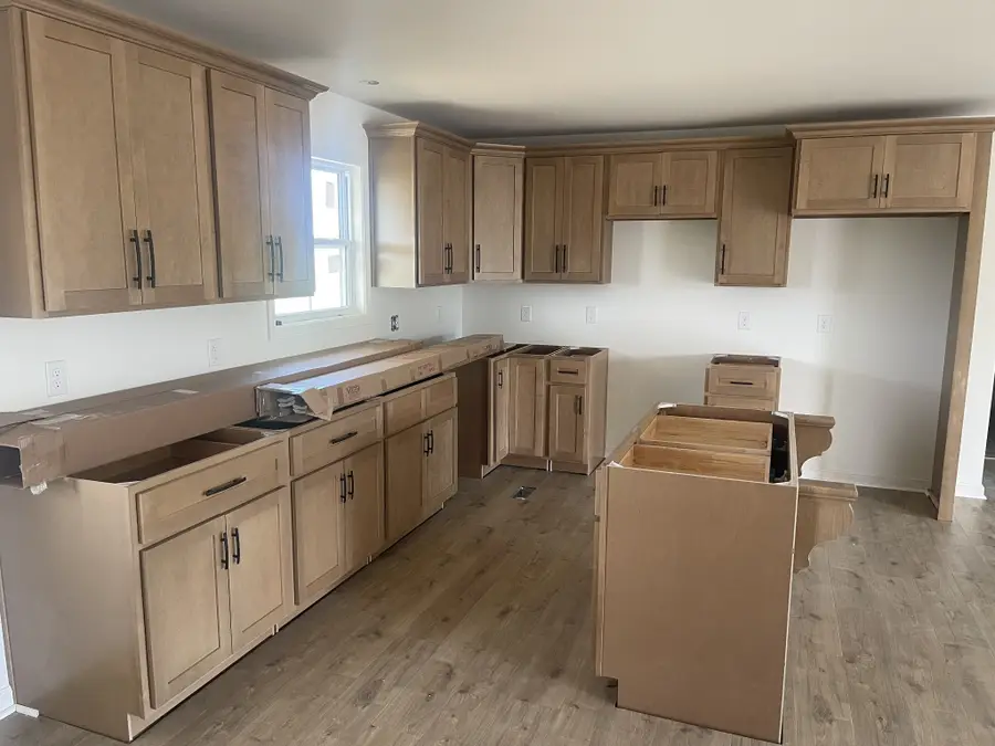 100 Donald Dr, Lafayette, TN 37083 - #3