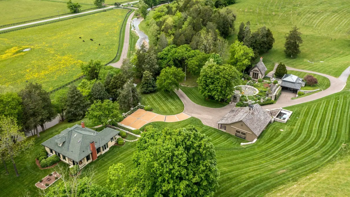 5476 Leipers Creek Rd, Franklin, TN 37064 - #1