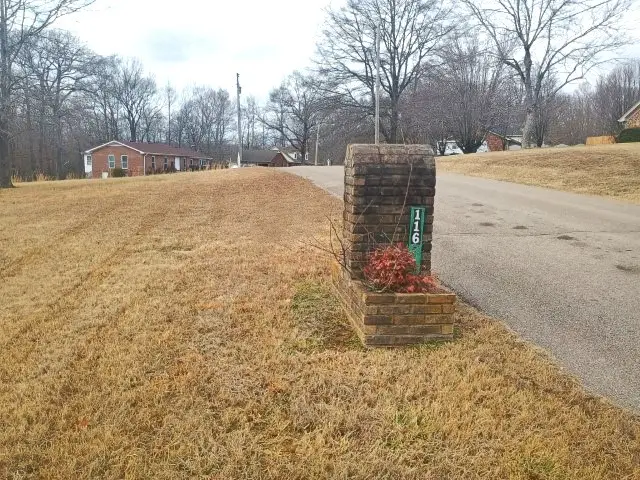 116 Norwood Dr, Camden, TN 38320 - #3