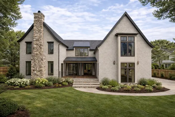 220 Heady Dr, Nashville, TN 37205