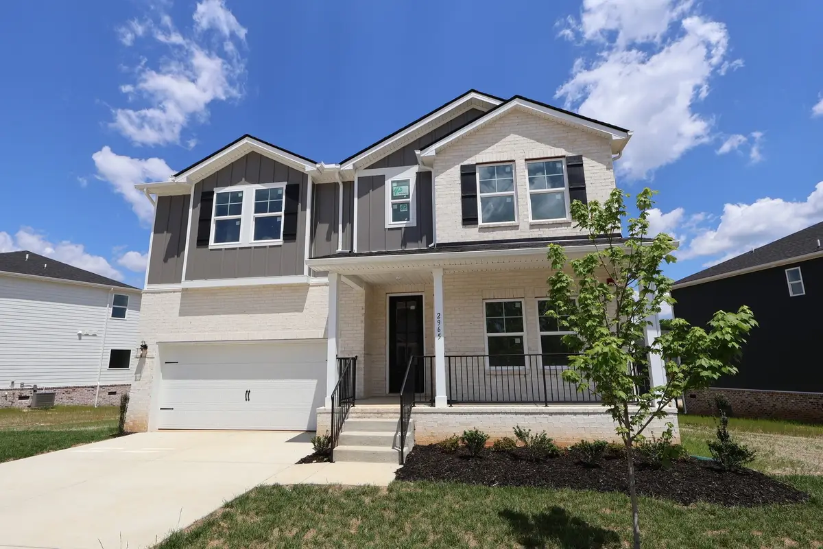 2965 Sharpstone Dr, Columbia, TN 38401 - #1