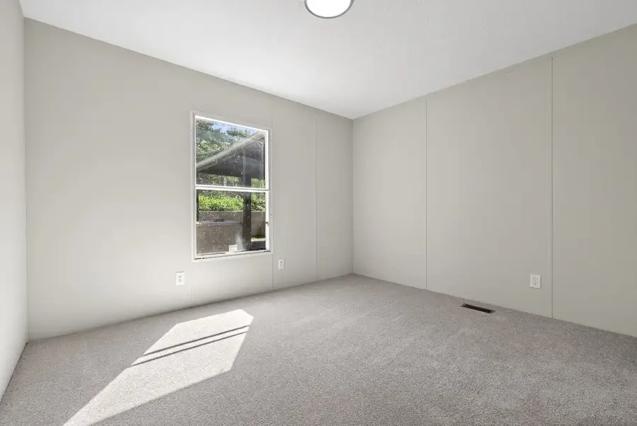 2030 Industrial Dr, Monterey, TN 38574 - #2