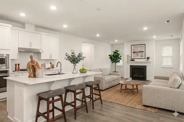 123 East Hill Street, Mount Juliet, TN 37122