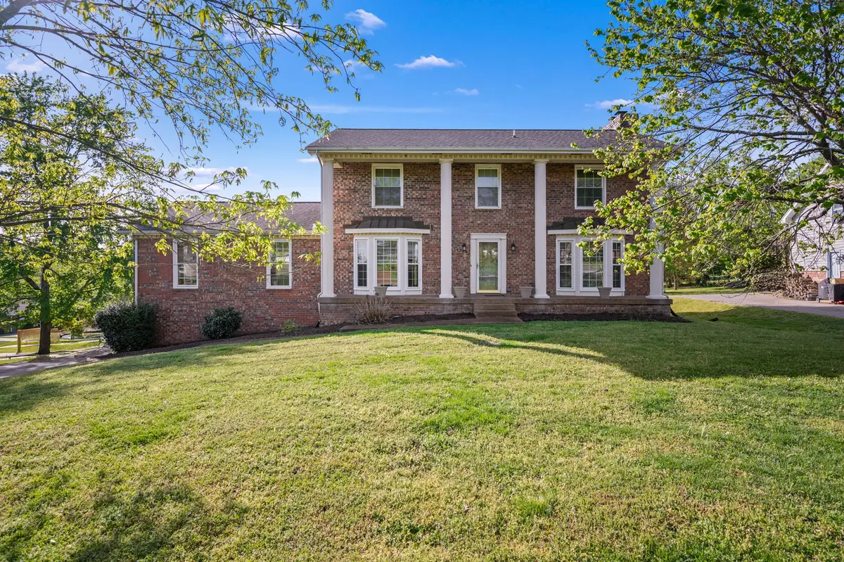 178 Allen Dr, Hendersonville, TN 37075 - #1