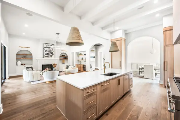 1529 Sam Houston Dr, Brentwood, TN 37027