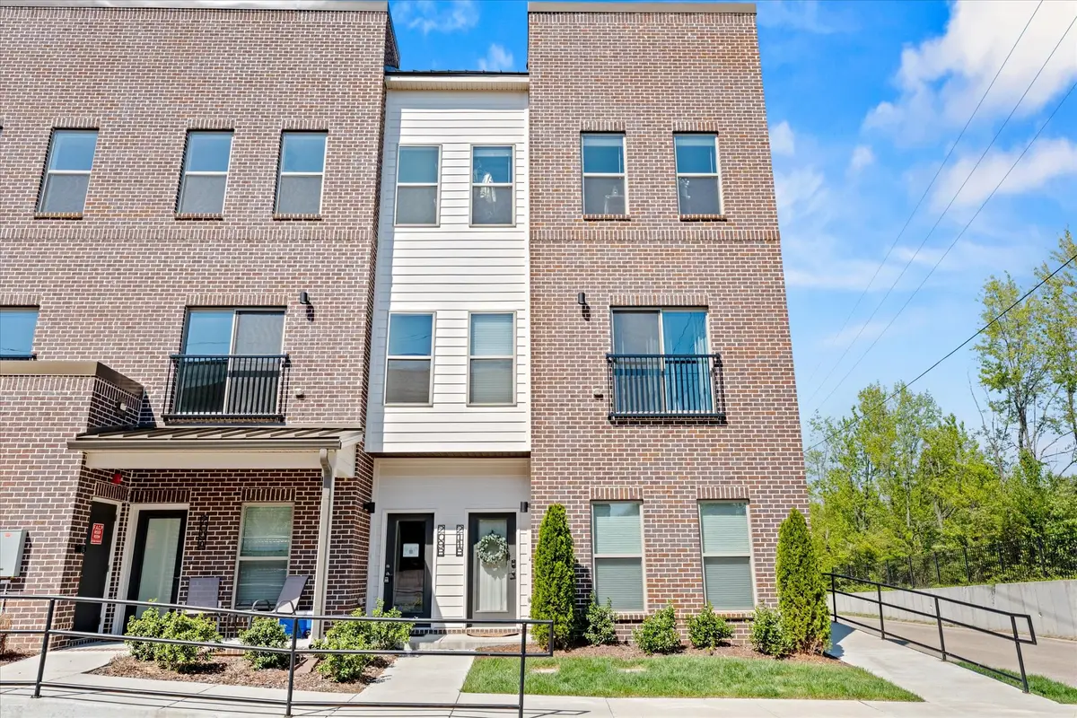 211 Folsom Pass #B, Spring Hill, TN 37174 - #1