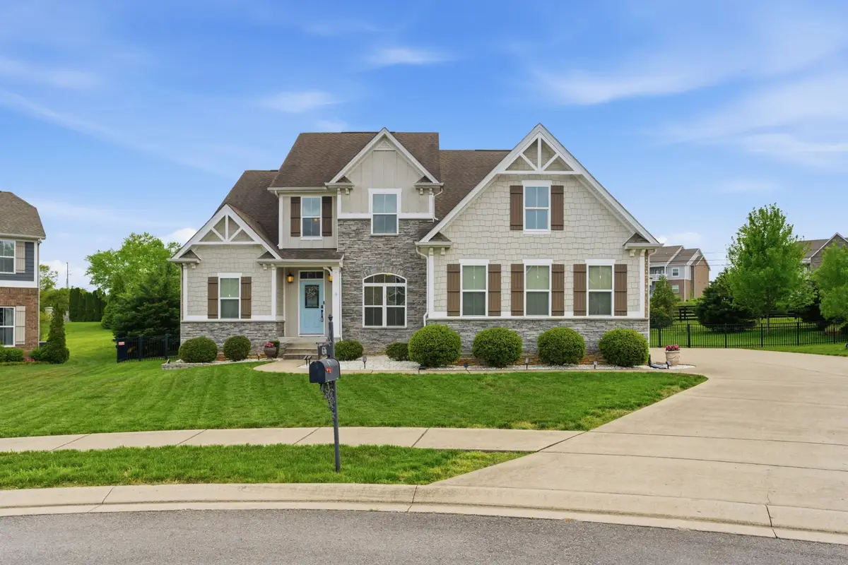 636 Goodman Dr, Gallatin, TN 37066 - #1