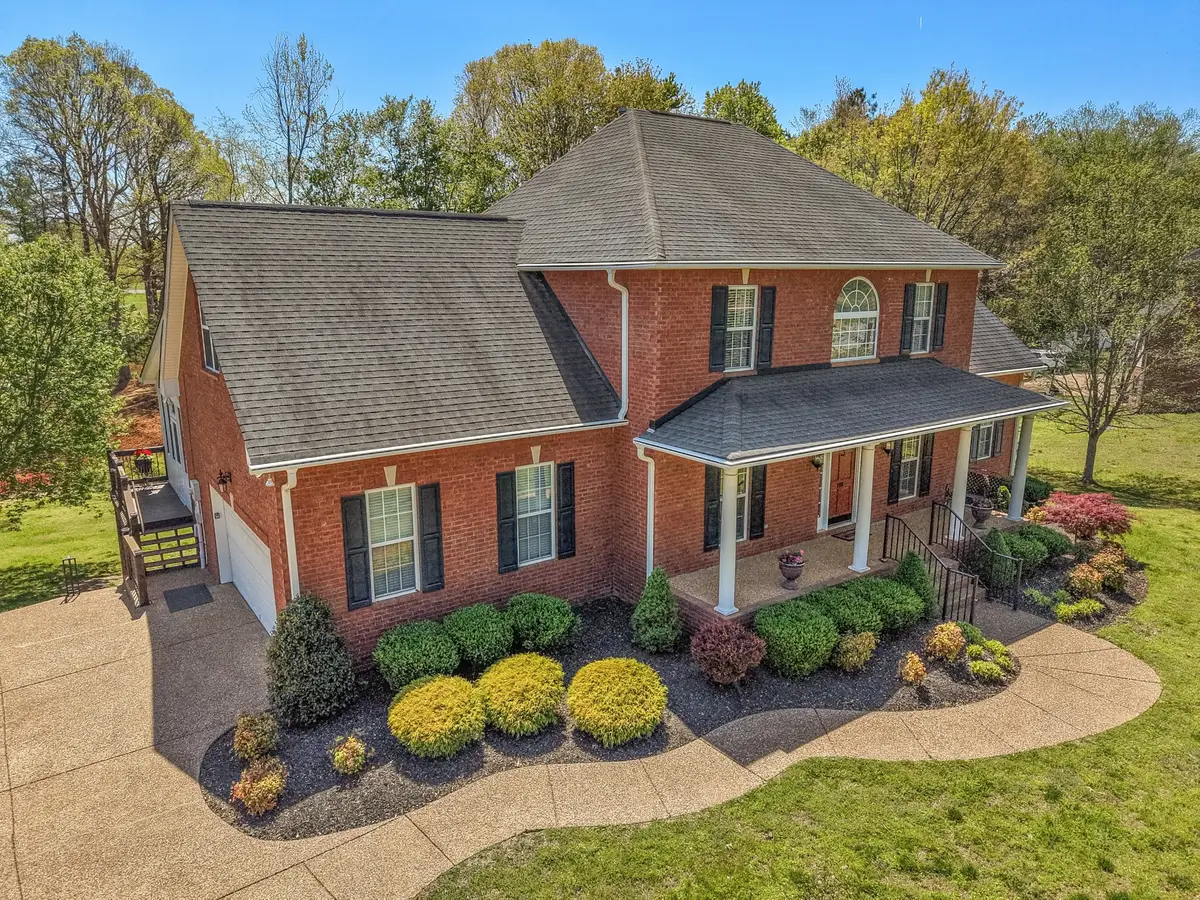 106 Meadowood Loop, Burns, TN 37029 - #1