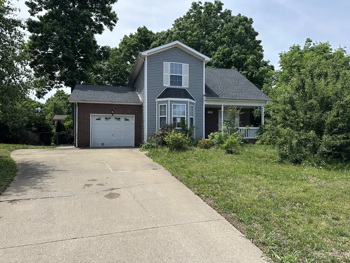 2504 Rafiki Dr, Clarksville, TN 37042 - #1