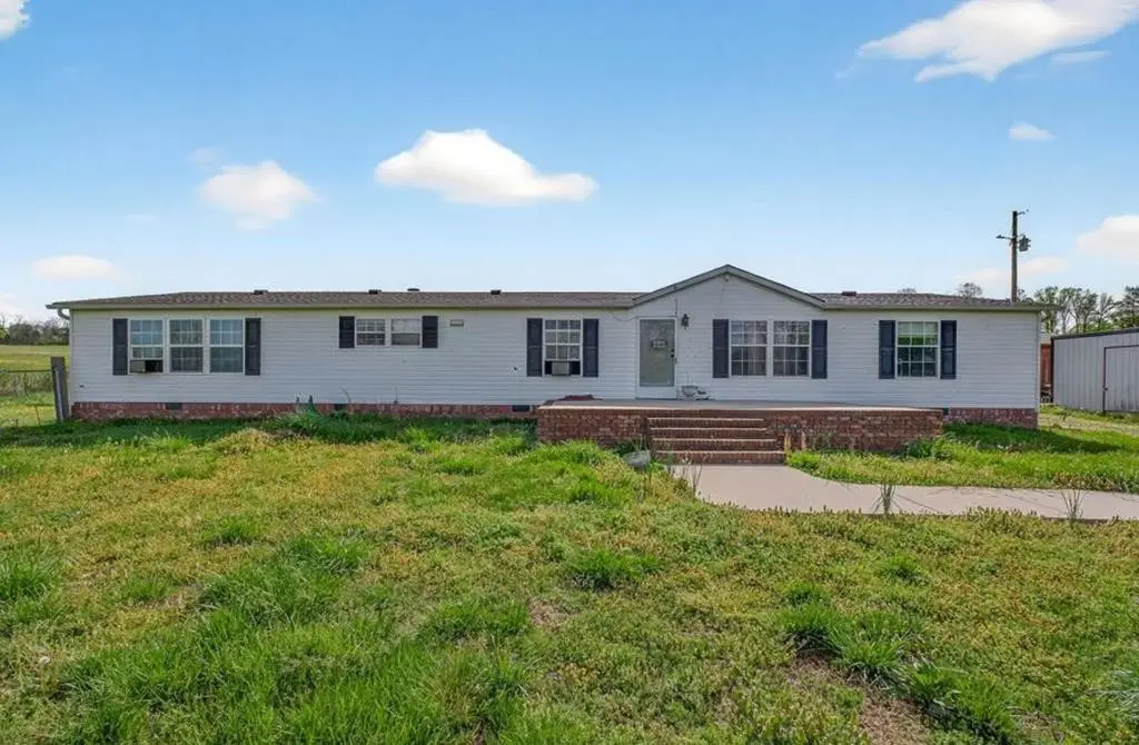 2310 Blue Springs Rd, Sparta, TN 38583 - #1