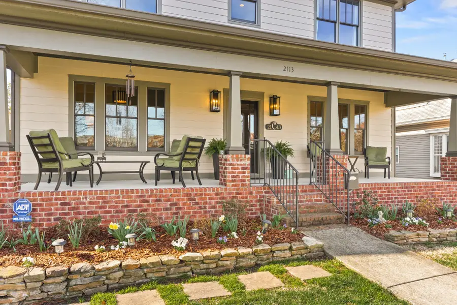 2113 Bernard Ave, Nashville, TN 37212 - #2