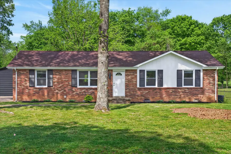 312 Golden Dr, Clarksville, TN 37040 - #2