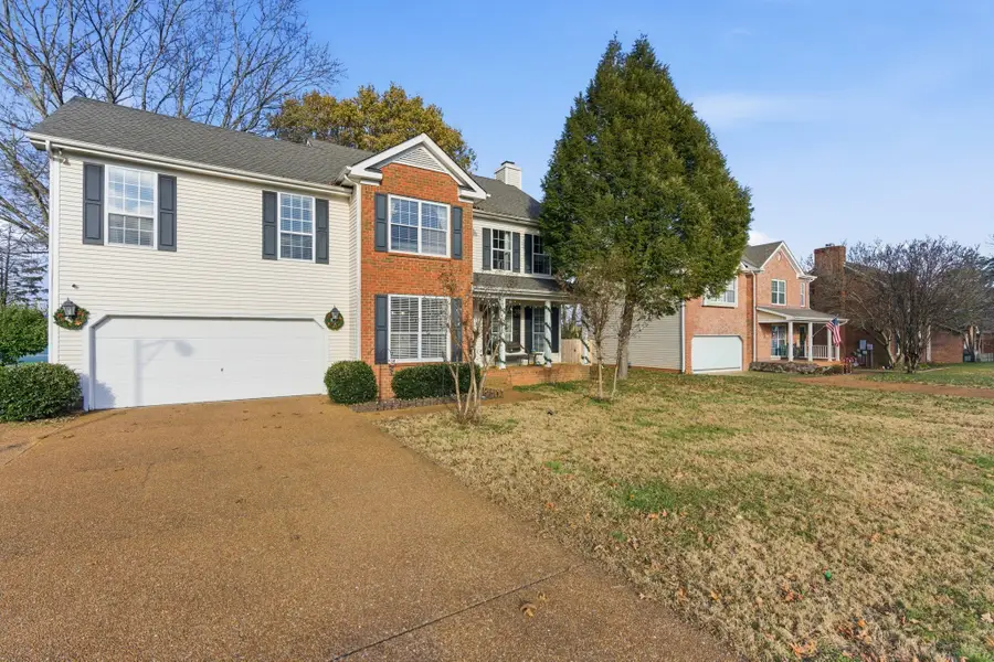 1766 Witt Way Dr, Spring Hill, TN 37174 - #2
