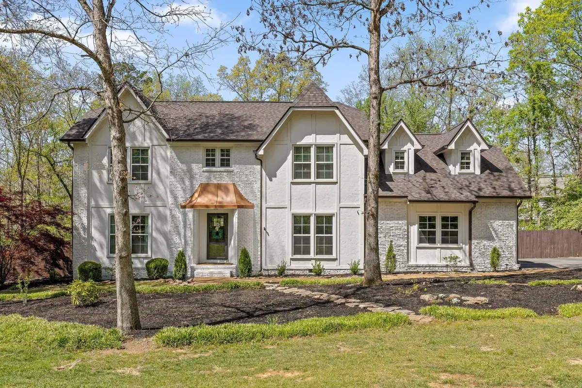 32 Cool Springs Road, Signal Mountain, TN 37377 - #1