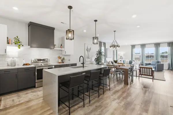 2060 Edison Park Ln, Nashville, TN 37209