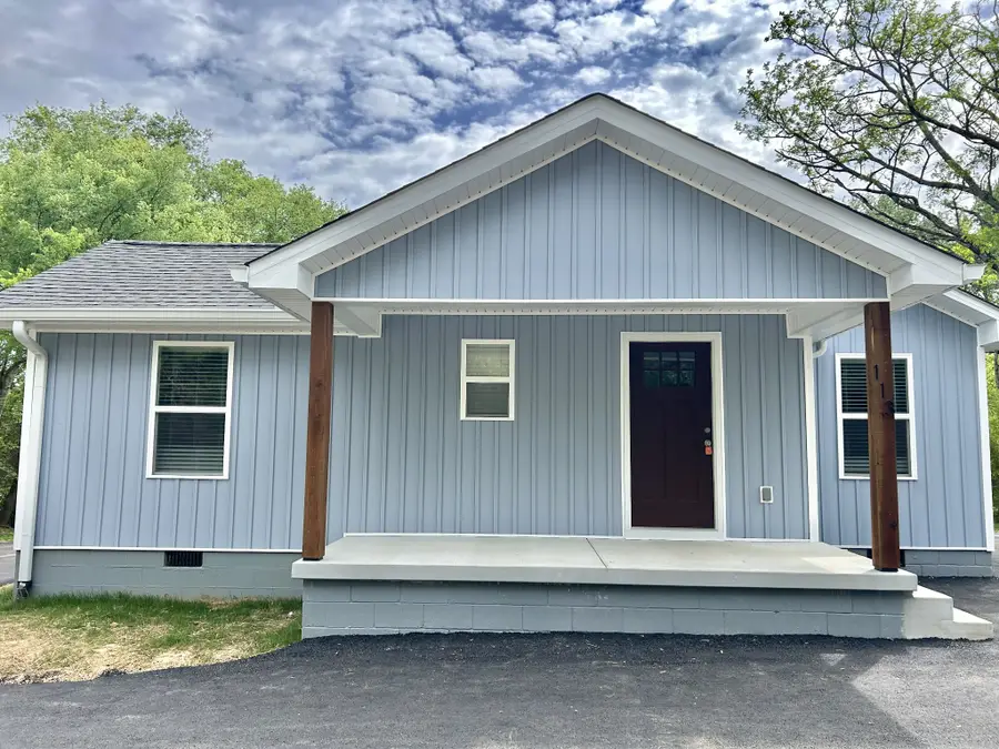 113 W Coffee St, Manchester, TN 37355 - #2